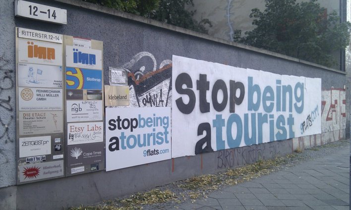 DIE ETAGE - Schule für die Darstellenden Künste e.V.