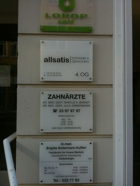 Firmenschild allsatis GmbH