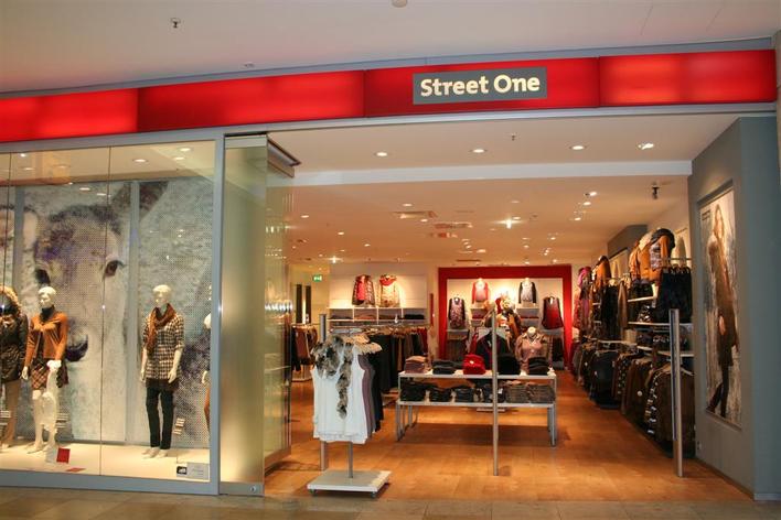 Tomorrow XIII Street One Store - Schönhauser Allee Arcaden